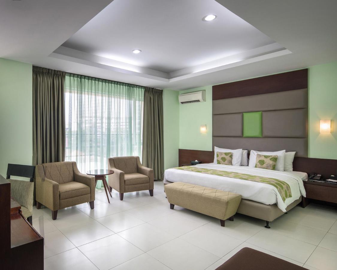Hotel Alia Cikini Jakarta Exterior foto
